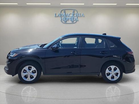 Used 2023 Honda HR-V LX image 2