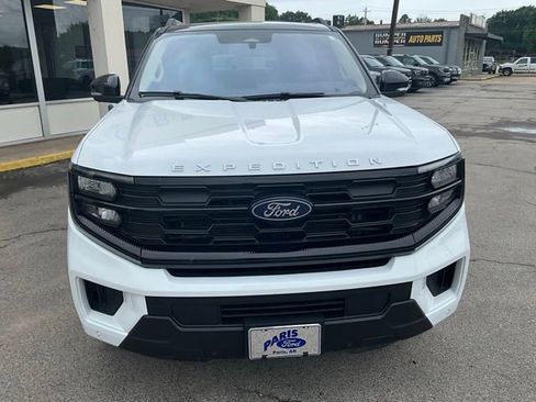Used 2025 Ford Expedition Active AWD/4WD image 16