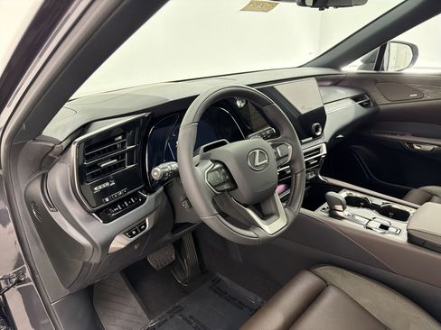 New 2026 Lexus RX 350 w/ Luxury Package FWD image 4