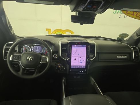 Certified 2025 RAM 1500 Big Horn AWD/4WD image 14