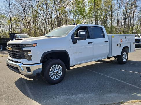 New 2025 Chevrolet Silverado 2500 W/T w/ WT Convenience Package AWD/4WD image 1
