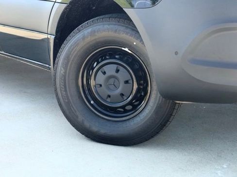 New 2025 Mercedes-Benz Sprinter 2500 image 11