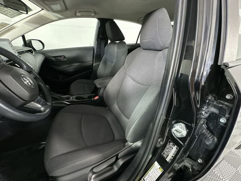Used 2022 Toyota Corolla LE FWD image 11