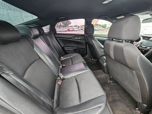 Used 2020 Honda Civic Sport image 12