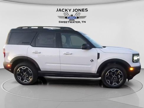 New 2025 Ford Bronco Sport Outer Banks AWD/4WD image 9