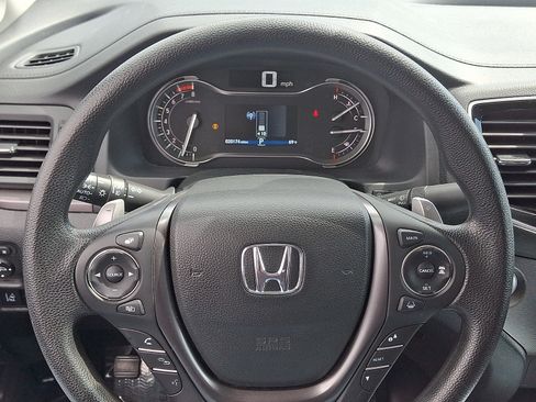 Used 2023 Honda Ridgeline Sport image 19