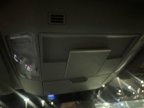 Used 2019 Toyota Tundra SR image 16