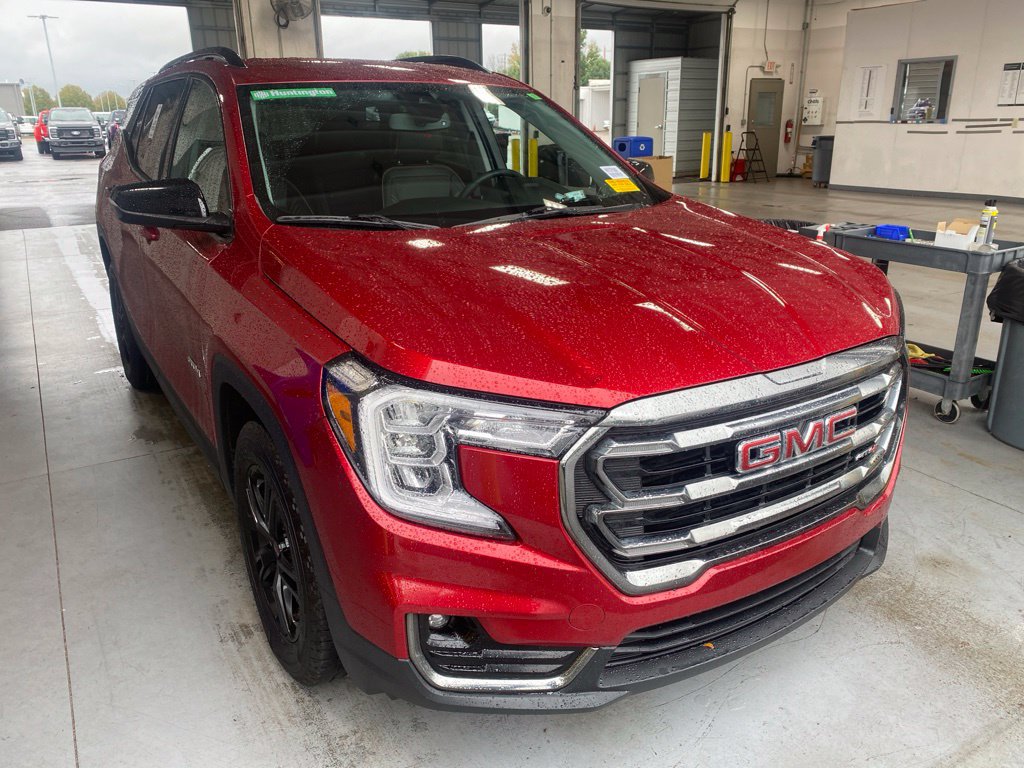 Used 2024 GMC Terrain AT4 w/ LPO, Floor Liner Package AWD/4WD image 1
