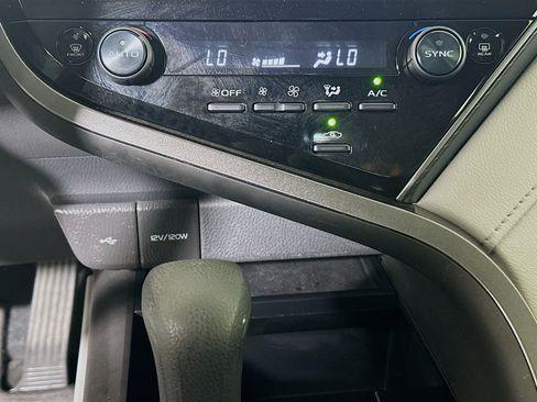 Certified 2024 Toyota Camry LE FWD image 22