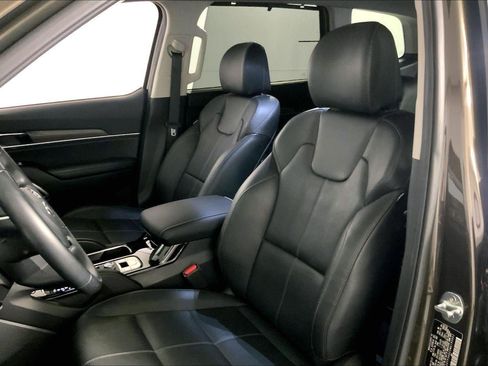Used 2021 Kia Telluride EX w/ EX Premium Package FWD image 22