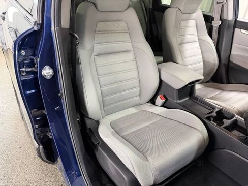 Used 2017 Honda CR-V LX image 19