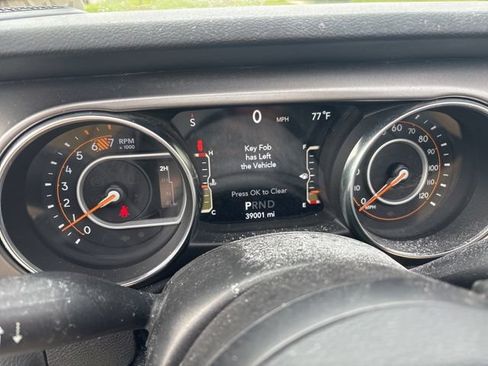 Used 2021 Jeep Wrangler Unlimited Sport w/ Sun And Sound Package AWD/4WD image 24