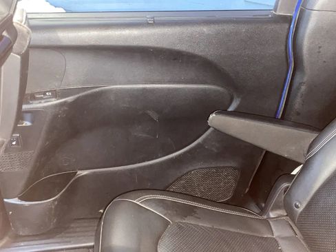 Used 2020 Chrysler Pacifica Touring-L Plus image 17