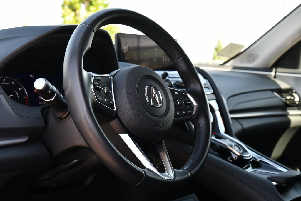 Used 2024 Acura RDX SH-AWD image 15