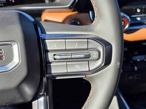 New 2025 GMC Canyon AT4 w/ Nightfall Edition image 26