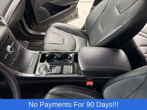 Certified 2019 Ford Edge Titanium w/ Equipment Group 301A image 21