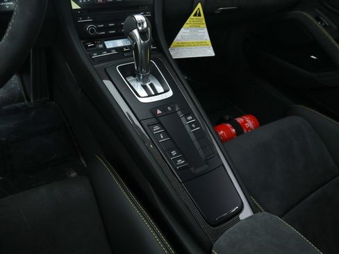 Used 2019 Porsche 911 GT2 RS image 32