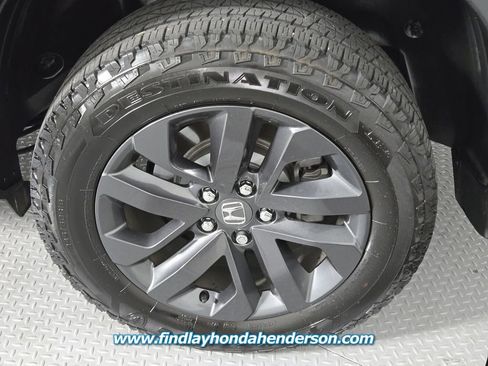 Certified 2025 Honda Ridgeline Sport image 10