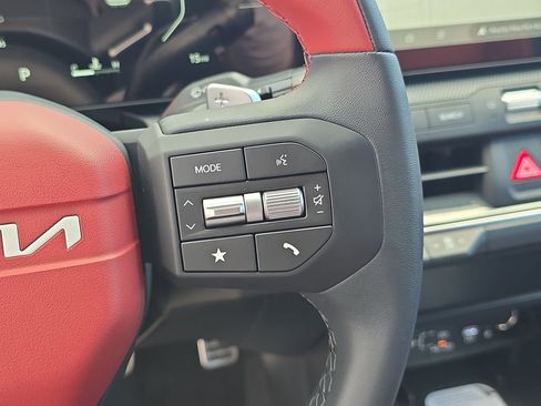 New 2026 Kia K4 GT-Line Turbo FWD image 32