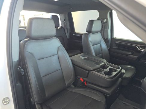 Used 2024 Chevrolet Silverado 2500 LTZ image 27