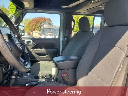 Used 2024 Jeep Wrangler Unlimited Sport AWD/4WD image 12