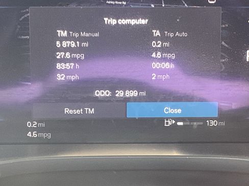 Certified 2023 Volvo XC60 B5 Plus w/ Climate Package image 22