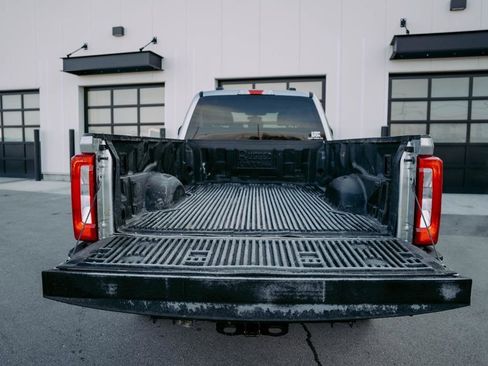 Used 2024 Ford F350 XLT image 6