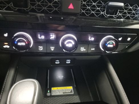 Used 2023 Honda Accord Touring image 21