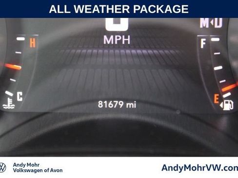 Used 2020 Dodge Challenger SXT w/ Driver Convenience Group AWD/4WD image 29