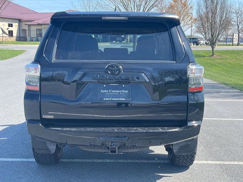 Used 2016 Toyota 4Runner SR5 Premium AWD/4WD image 7