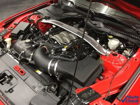 Used 2018 Ford Mustang GT Premium w/ Equipment Group 401A image 33