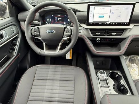 New 2026 Ford Explorer ST-Line AWD/4WD image 12