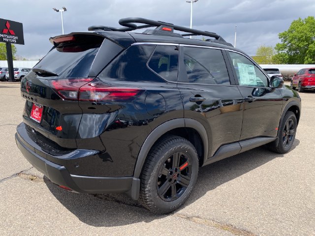 New 2026 Nissan Rogue SV w/ Rock Creek Premium Package AWD/4WD image 5