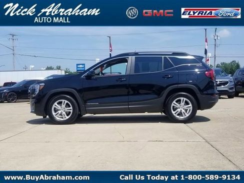 Certified 2022 GMC Terrain SLE w/ Driver Convenience Package image 1