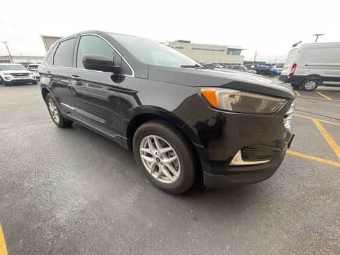 Used 2022 Ford Edge SEL AWD/4WD image 3