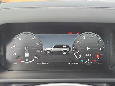 New 2026 Land Rover Defender 110 X-Dynamic SE image 18