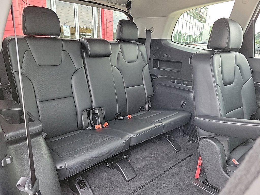 Used 2025 Kia Telluride S AWD/4WD image 15