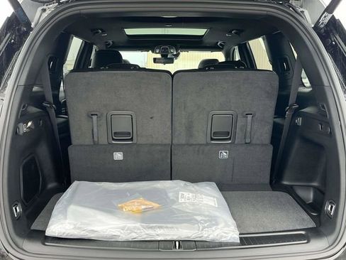 New 2026 Jeep Grand Cherokee L Limited AWD/4WD image 19
