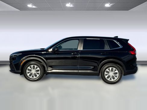 Used 2024 Honda CR-V LX image 2
