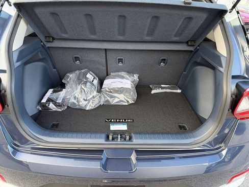 New 2026 Hyundai Venue SEL image 21