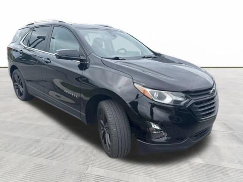 Used 2021 Chevrolet Equinox LT AWD/4WD image 3