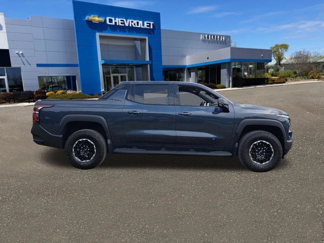 Used 2026 Chevrolet Silverado EV Trail Boss AWD/4WD image 26