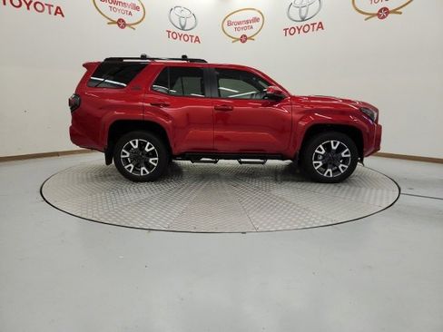 Used 2025 Toyota 4Runner TRD Sport image 3