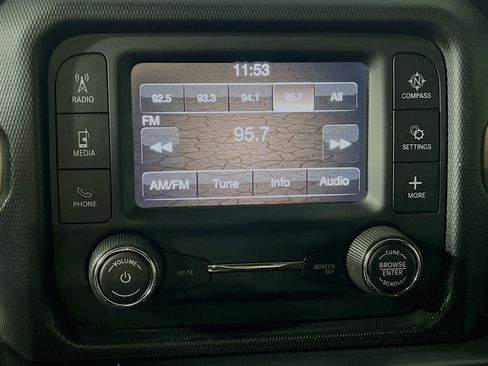 Used 2020 Jeep Gladiator Sport w/ Quick Order Package 24S image 27