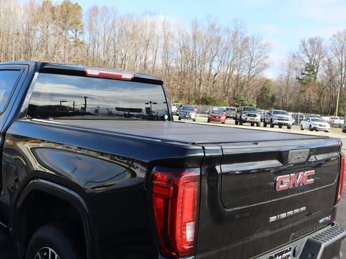 Used 2021 GMC Sierra 1500 AT4 image 43
