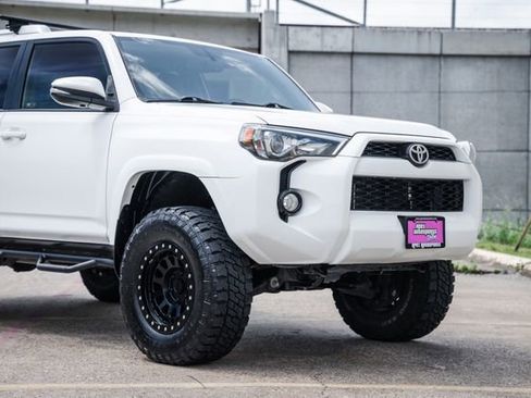 Used 2016 Toyota 4Runner SR5 Premium AWD/4WD image 45