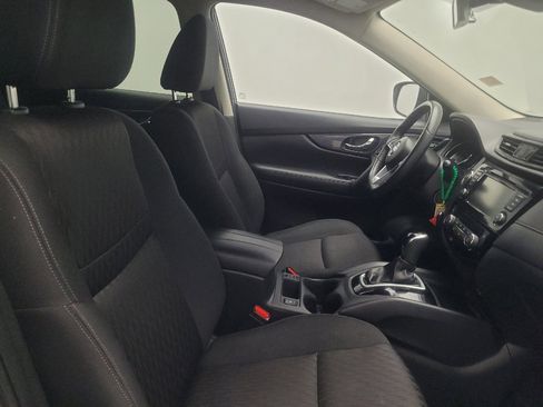 Used 2019 Nissan Rogue SV FWD image 21