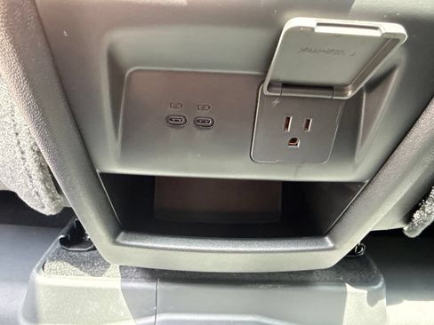 New 2026 GMC Acadia Elevation w/ Elevation Premium Package FWD image 24