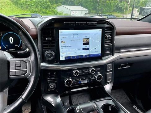 Used 2022 Ford F150 Lariat w/ Max Trailer Tow Package AWD/4WD image 9