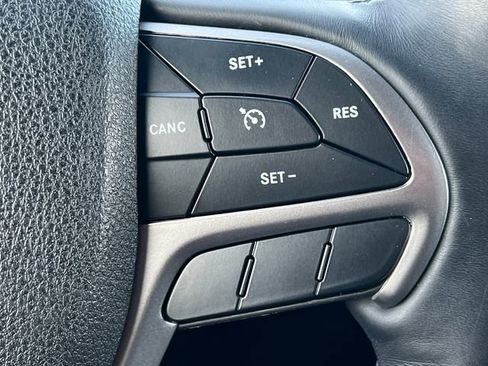 Used 2018 Jeep Grand Cherokee Laredo w/ All-Weather Capability Group image 20